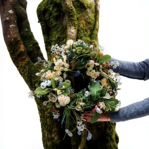 Hardie Grant Books Flower Arranging Kindle Guide English-0